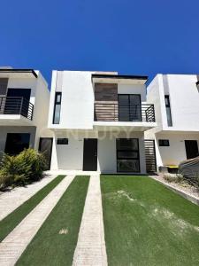 Monte Alegre Privada Santa Raquel 5998,, Mazatlán, Sinaloa 82129, Mexico