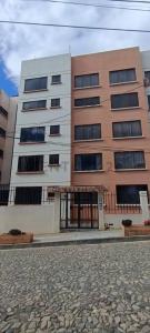 Las lomas achumani Edificio Amanecer N°50 , La Paz, La Paz 00001, Bolivia