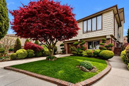 78-06 160th Avenue, Howard Beach, NY 11414, USA