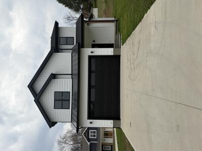 512 Moore RD, Williamsburg, Kentucky 40769, USA