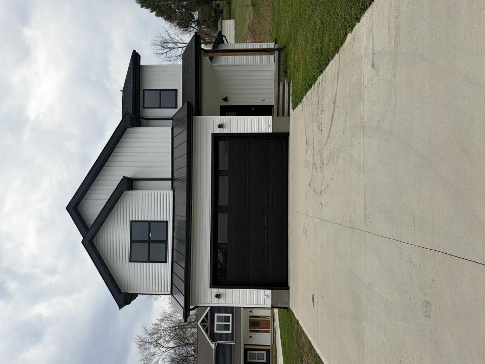512 Moore RD, Williamsburg, Kentucky 40769