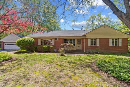 52 Waughaw Road, Towaco, New Jersey 07082, États-Unis