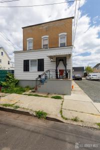 16 Somerset Street unit: 2, Carteret, New Jersey 07008, Stati Uniti