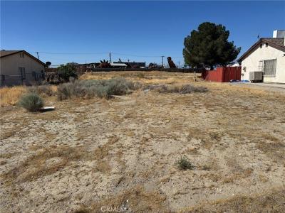 15545 Tamarack, Victorville, Califórnia 92392, Estados Unidos