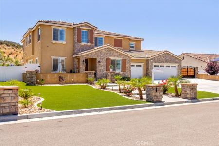 32797 Hayden, Menifee, California 92584, USA