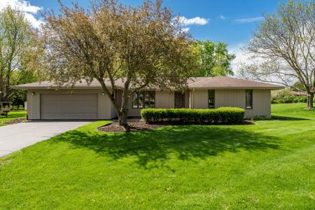 11891 Tresemer Road, Roscoe, Illinois 61073, Amerika Birleşik Devletleri