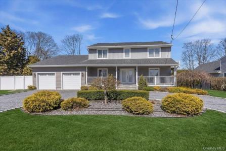 949 Union Street, Bohemia, NY 11716, USA