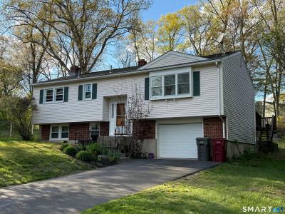 67 Gail Drive, Naugatuck, Connecticut 06770, États-Unis