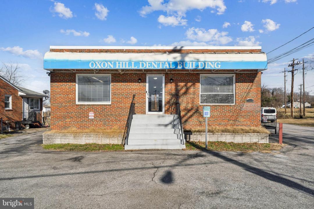 1004 White Oak Drive, Oxon Hill, Maryland 20745, États-Unis
