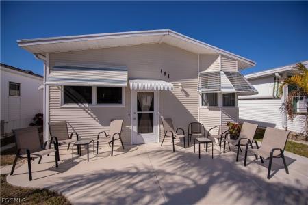 181 Caravan Circle, North Fort Myers, Florida 33903, USA