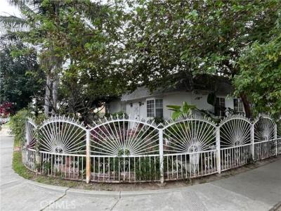 11266 Cornish, LNWD, California 90262, USA