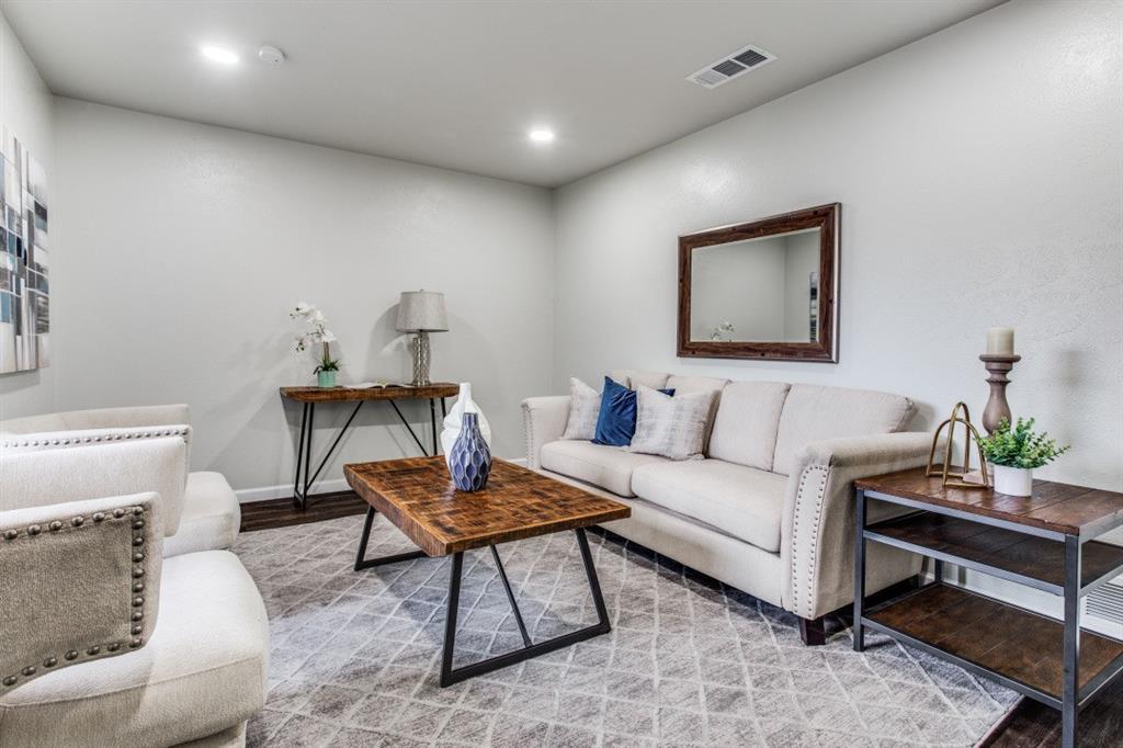 4013 Burkett Drive, Benbrook, Teksas 76116, Amerika Birleşik Devletleri