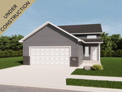 6736 Selkirk Drive S, Fargo, ND 58104, USA