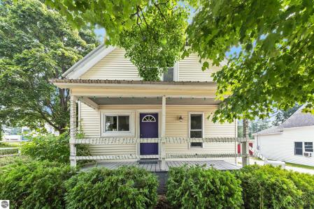 209 S Carmel Street, Cadillac, Michigan 49601, Stati Uniti