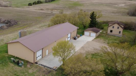 23889 County Hwy 1, Fergus Falls, Minnesota 56537, USA