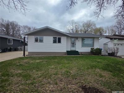 1841 GIBBS ROAD, Estevan, Saskatchewan S4A 1Y1, Canada