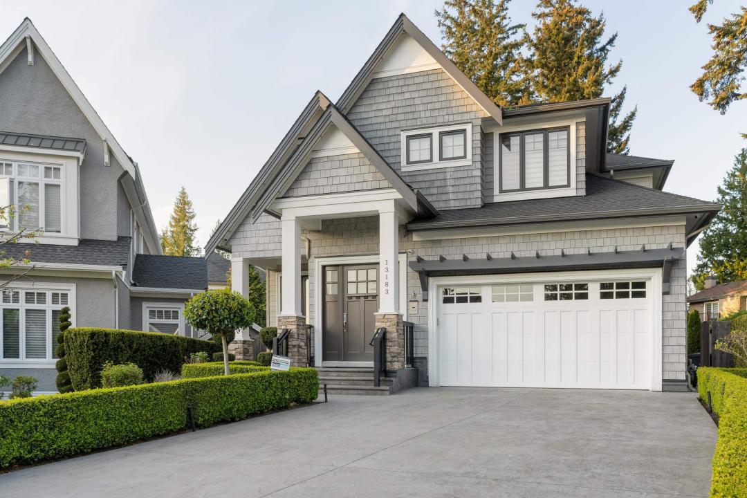 13183 19A AVENUE, Surrey, Colombia Británica V4A 9M9, Canadá