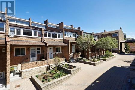 50 SCARBOROUGH GOLF CLUB ROAD, Toronto (scarborough Village), אונטריו M1M 3T5, קנדה