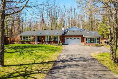 1078 SUNNIDALE ROAD, Springwater, Ontario L4M 4S4, Canada