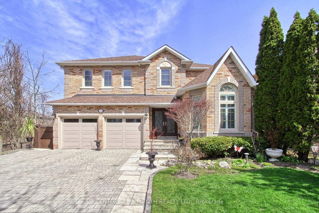 32 TIMBER VALLEY AVENUE, Richmond Hill, Ontario L4E 3S6, Canadá