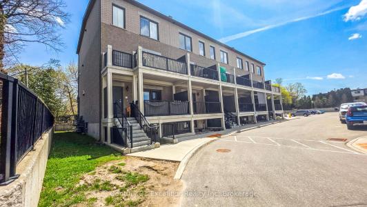 360 QUEEN STREET E, Centre Wellington, Ontario N1M 1T4, Canada