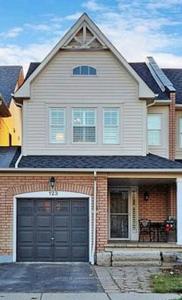 123 KIRKLAND PLACE, Whitby, Ontario L1P 1W8, Canada