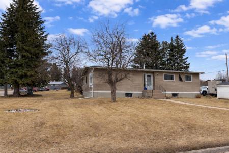 5336 52 STREET CLOSE, Rocky Mountain House, Alberta T4T 1G9, Canadá