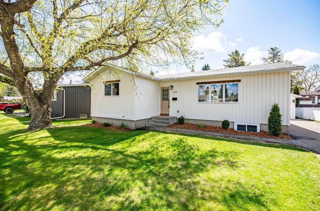 19 SPENCER STREET, Red Deer, Alberta T4N 0B1, Canadá