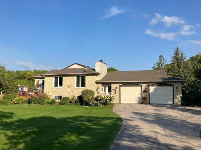 38 MIREY CREEK DRIVE EAST, St Andrews, Manitoba R1A 2S6, Canada