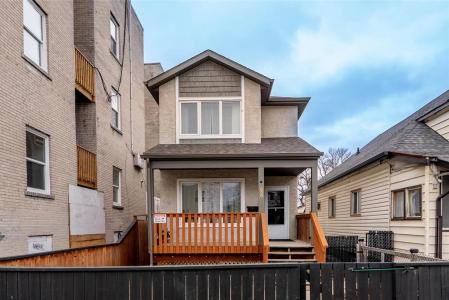 600 BEVERLEY STREET, Winnipeg, Manitoba R3E 2A5, Canada
