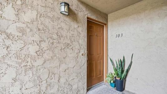 589 N Johnson Av , 103, El Cajon, 加州 92020, 美國