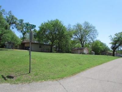 1801 E E University Avenue, Guthrie, Oklahoma 73044, USA