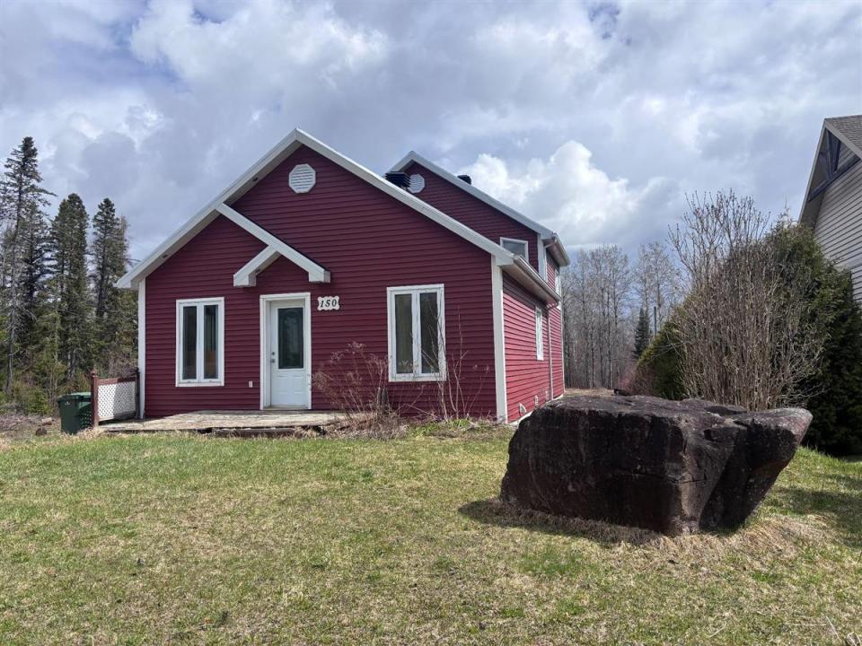 150 Rg St-Julien, Saint-Ferréol-les-Neiges, كيبيك G0A 3R0, كندا