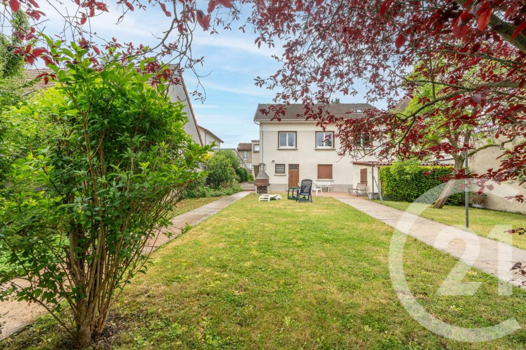 Villiers Sur Marne, Isla De Francia 94350, Francia