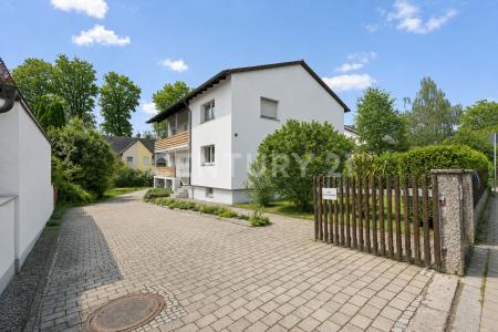Hebertshausen, Bayern 85241, Germany