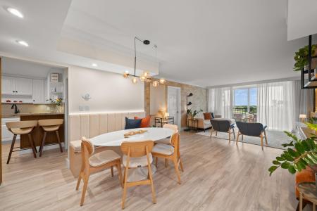 16300 Golf Club Road, Weston, Florida 33326, USA