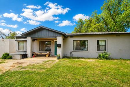 1018 N. Sixth Street, Carlsbad, NM 88220, USA