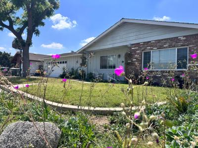 2607 W Country Avenue, Visalia, Californie 93277, États-Unis