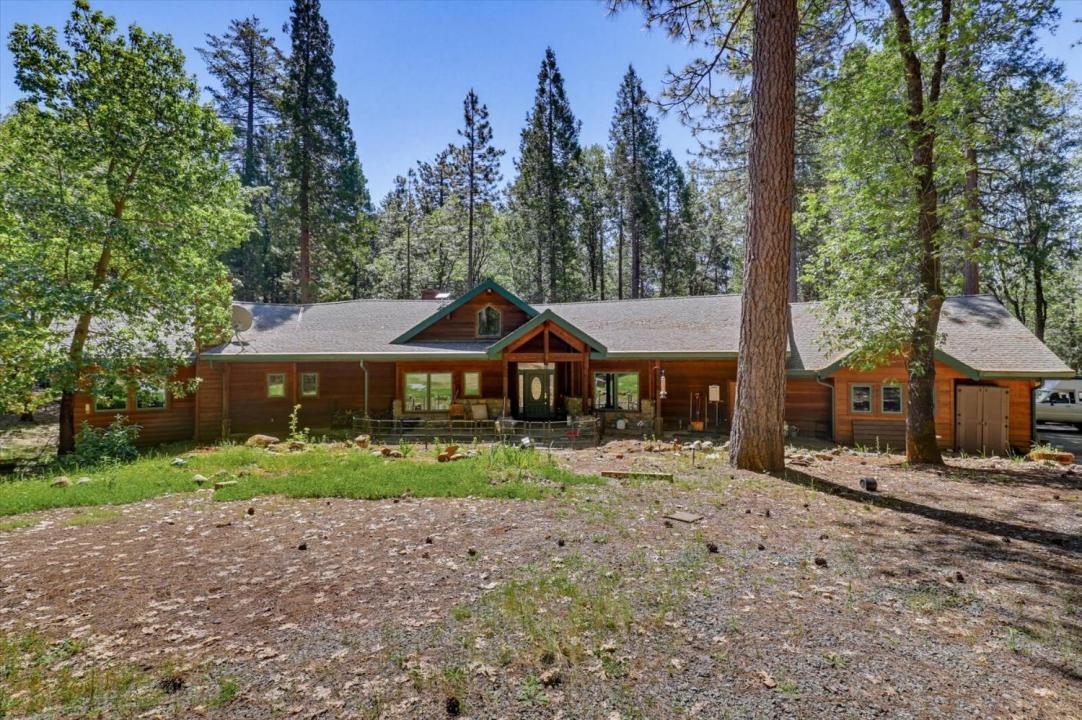 14517 N Bloomfield Road, Nevada City, California 95959, Estados Unidos