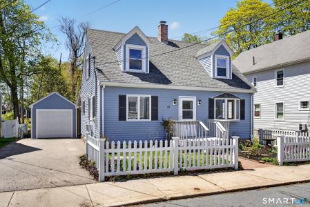 19 High St., Groton, Connecticut 06340, USA