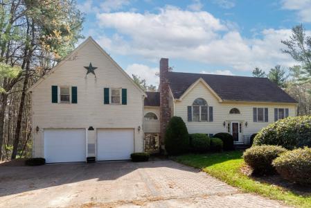 20 Dinahs Way, Wareham, Massachusetts 02571, USA
