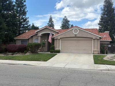 8263 N Mcdonald Avenue, Fresno, California 93720, USA