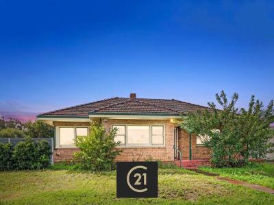 78 Strickland St, East Bunbury, WA 6230, Australia