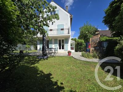 Fontenay Sous Bois, Isla De Francia 94120, Francia