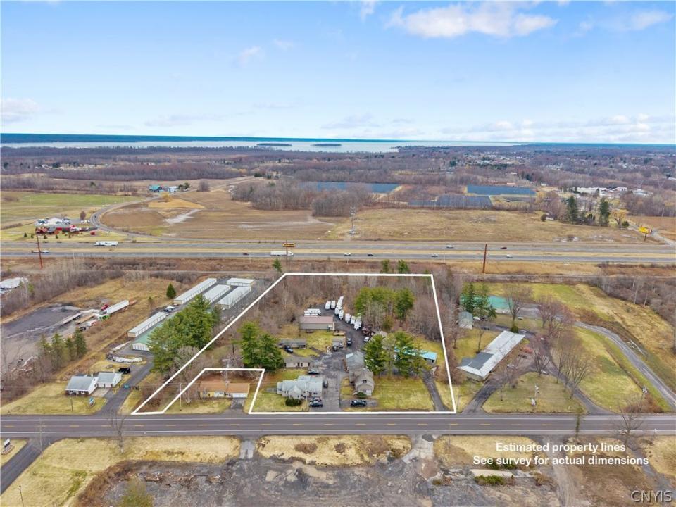 8780 Brewerton Road, Cicero, نيويورك 13029, الولايات المتحدة