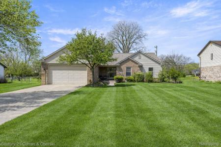 14777 Cavell Street, Livonia, מישיגן 48154, ארצות הברית של אמריקה 