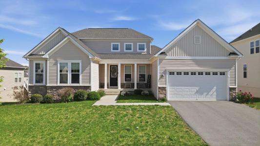 241 Courier Drive, Charles Town, West Virginia 25414, USA