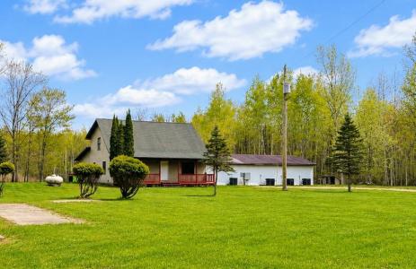 3175 Coolidge, Beaverton, Michigan 48612, USA