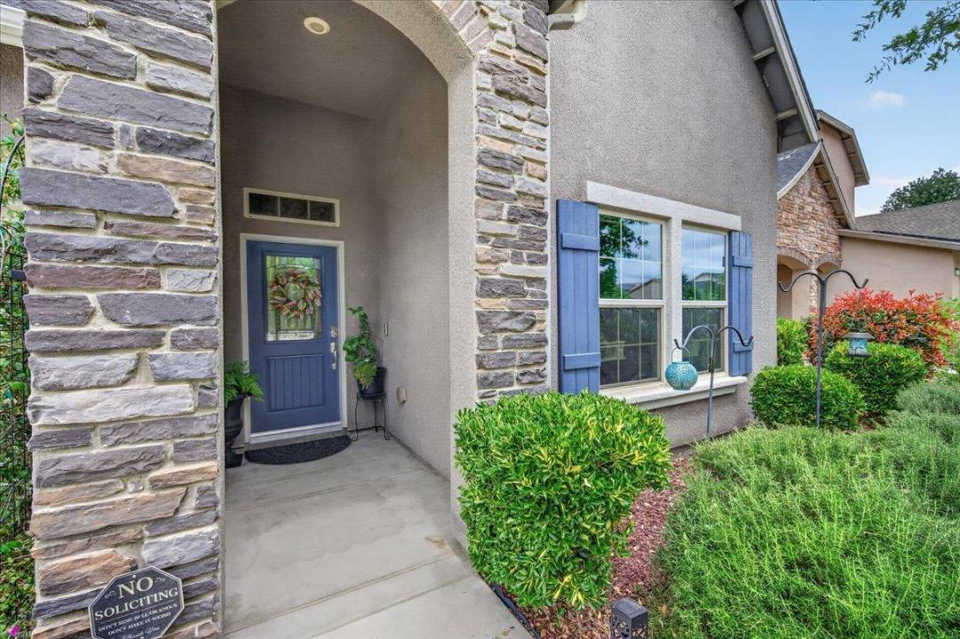 6189 E Farrin Avenue, Fresno, California 93727