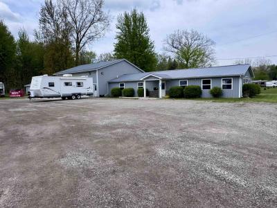 21925 Gratiot, Merrill, Michigan 48637, USA